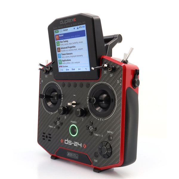 Vysielač JETI DUPLEX DS-24II Carbon Line – rubínová lakovaná Vysielač JETI DUPLEX DS-24II Carbon Line – rubínová lakovaná